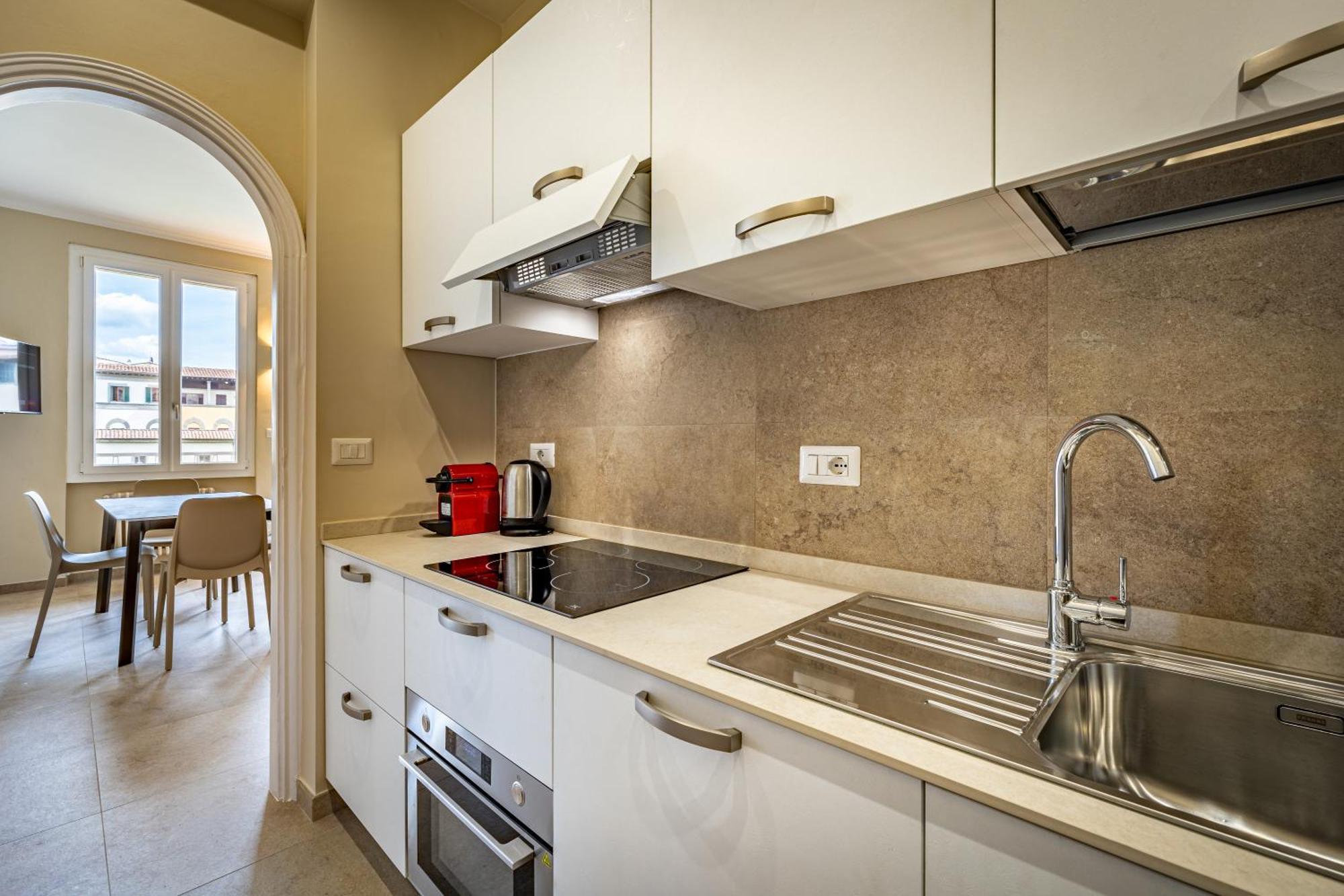 Yd Balcony On Pontevecchio View Apartment ฟลอเรนซ์ ภายนอก รูปภาพ